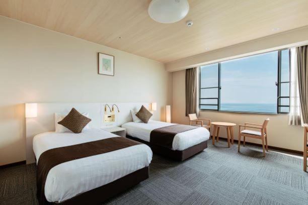 Kamenoi Awajishima Ryokan