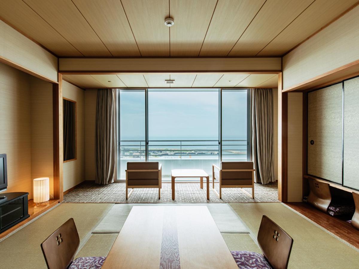 Kamenoi Awajishima 3*